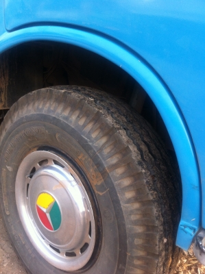 ขายด่วน 2แถว ISUZU ELF100แรง 4ล้อใหญ่ สวยมากพร้อมใช้