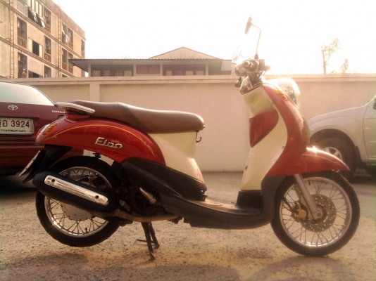 ขออนุญาติขาย Yamaha Fino 115 cc. มือเดียว สีแดงขาว