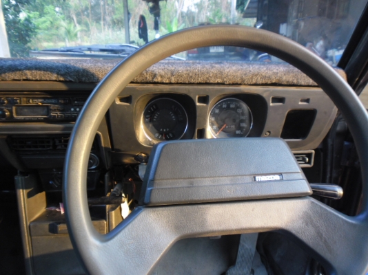 ขายรถมาสด้า 1300 ติดแก๊ส LPG แอร์เย็นหนาว แค็ป 5 เกียร์