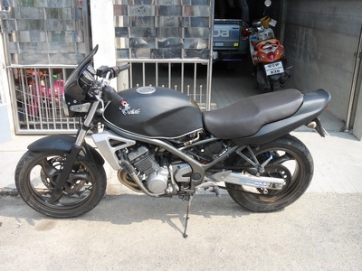 ขาย KAWASAKI BULIUS ZR250A ไม่แพง ขี่ไต้ปรกติ ขาย KAWASAKI BULIUS ZR250A ไม่แพง ขี่ไต้ปรกติ