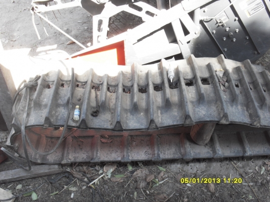 ขายรถเกี่ยวข้าว DC S5GM อุ้ม 1 ตัน