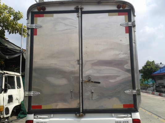 ขายหลังคาอลูมิเนียม