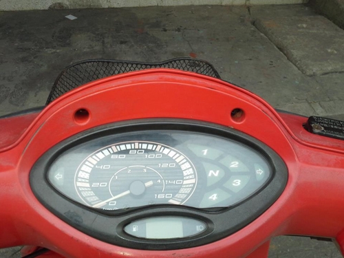 wave 125 s ปี 47 สีแดง ดำ กุญแจใหญ่ เครื่องเดิม แน่นๆ เอกสารครบ