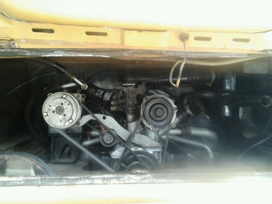 Volkswagen เครื่อง1600 ไฟบน