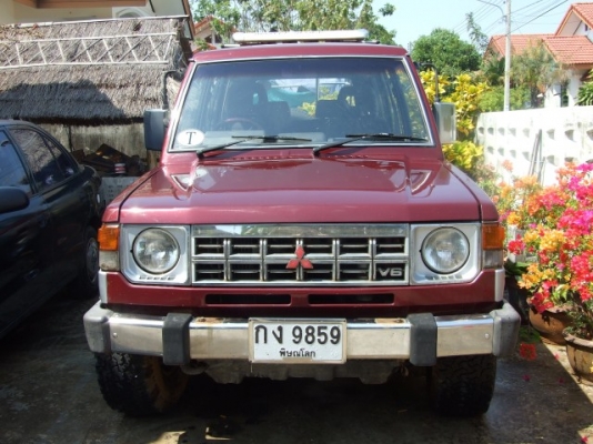 mitsubishi pajero 2.5D
