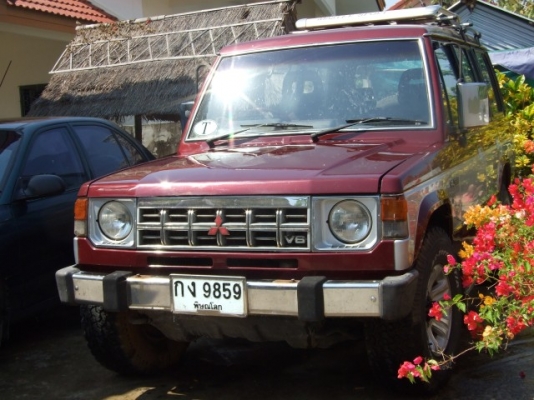 mitsubishi pajero 2.5D