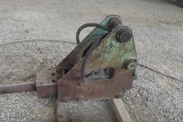 ขายหัวเจาะกระแทกติดรถแบคโฮ ขายหัวเจาะกระแทกติดรถแบคโฮ