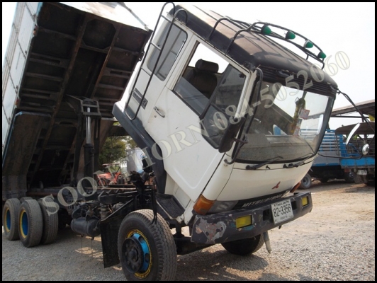 ขายด่วน รถบรรทุก 10 ล้อดั้ม MITSUBISHI FN 527MA 195 แรง /2เพลา สภาพสวย พร้อมใช้ ราคาสุดคุ้ม