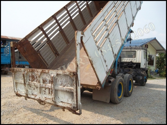 ขายด่วน รถบรรทุก 10 ล้อดั้ม MITSUBISHI FN 527MA 195 แรง /2เพลา สภาพสวย พร้อมใช้ ราคาสุดคุ้ม