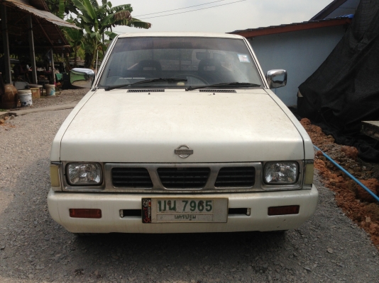 ขายด่วน NISSAN BIGM ฝาแดง เครื่อง 2.5 รถบ้านพร้อมใช้งาน