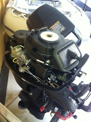 ขายเครื่องเรือ 15 แรง 4 จังหวะ