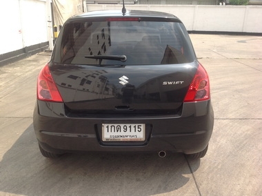 Suzuki Swift 1.5 GL ปี 2011 ตัวท็อป วิ่ง 1x,xxx เจ้าของขายเอง Suzuki Swift 1.5 GL ปี 2011 ตัวท็อป วิ่ง 1x,xxx เจ้าของขายเอง