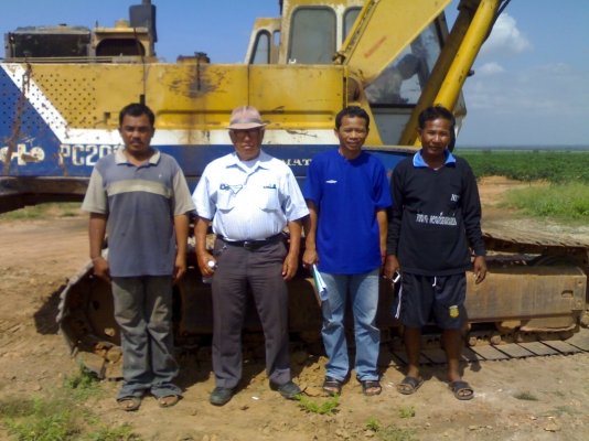 ขาบแบคโฮโคมัสสุ 200 รุ่น2