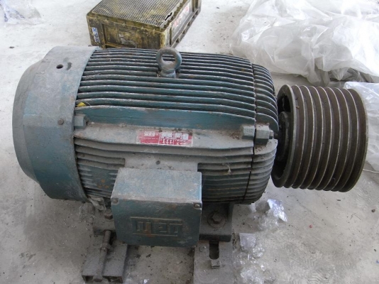 ขายมอเตอร์ 75 HP. 1400 RPM. 380 V. สภาพดี พร้อมใช้งาน มี 2 ตัว แบ่งขายได้ครับ