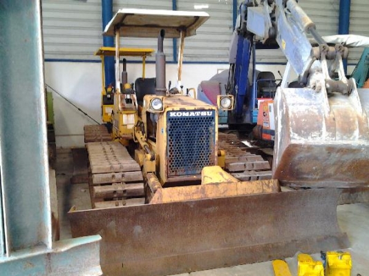 D20P-6 # 61891 รถดันดิน นำเข้าจากญี่ปุ่น โทร.กุ้ง:TOS:081-3062283