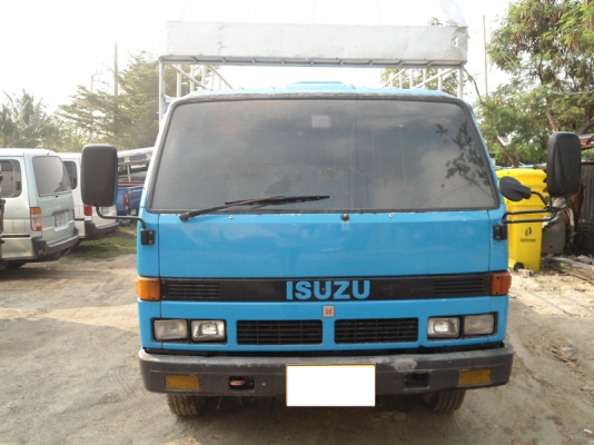 ขายรถ 6ล้อ NPR ยาว 5เมตร ยี่ห้อ Isuzu, สีฟ้า-ขาว