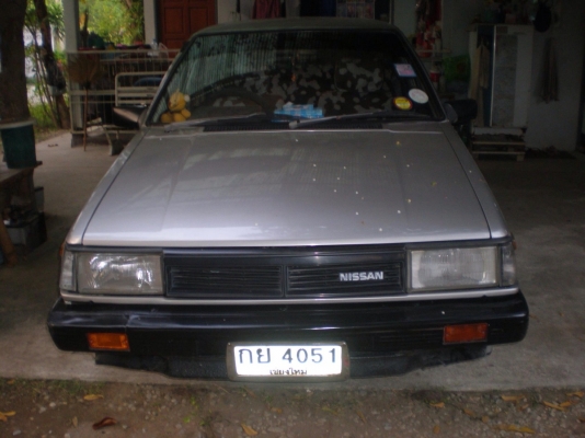 Nissan  ปี 33