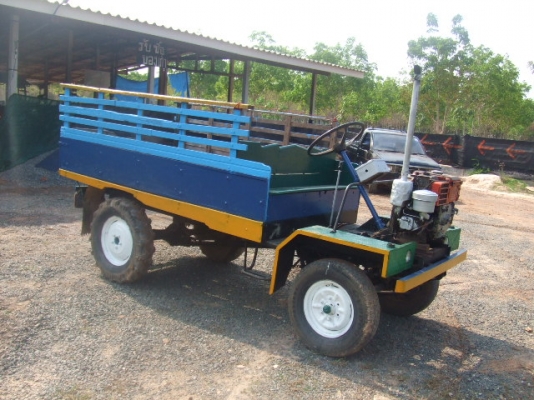 ขายอีแต๋น  พร้อมเครื่อง ยันม่าร์  10 แรง  จ้าวพลัง  ครับ