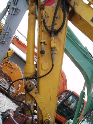 PW130-6 # K30332 1999yr 5700hrs.