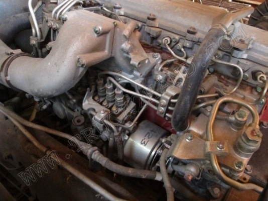 รถบรรทุก 6 ล้อ ยี่ห้อ HINO