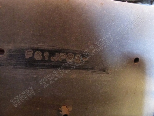 รถบรรทุก 6 ล้อ ยี่ห้อ HINO