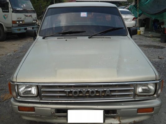 ขายรถกะบะ Toyota หัวเดียวเดิมๆ สีเหลือง-ทอง ปี 1988 ขายรถกะบะ Toyota หัวเดียวเดิมๆ สีเหลือง-ทอง ปี 1988