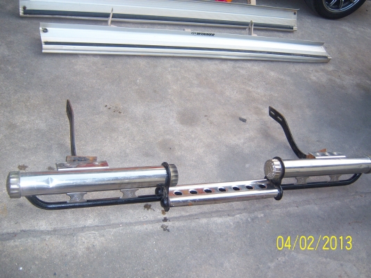 กันชนท้ายกะบะพร้อมขา