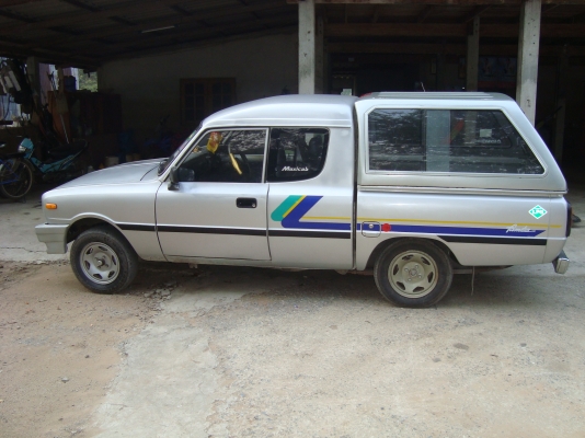 ขาย MAZDA FAMLIA 1.4 สภาพพร้อมใช้ ติดแก็สแล้ว มีหลังคาพร้อม เครื่องดี