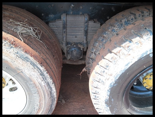 สิบล้อ 3M มีชุดลาก สภาพสวยๆ