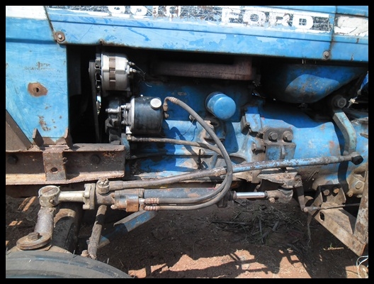 รถไถ 77T1 สภาพดี พร้อมใช้งาน