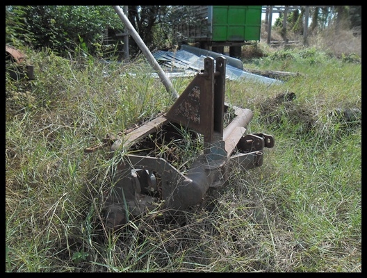 รถไถ 77T1 สภาพดี พร้อมใช้งาน