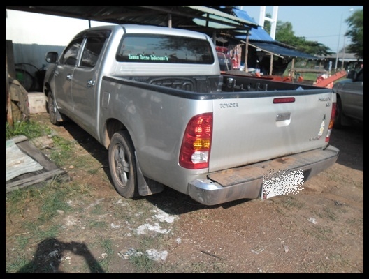 วีโก้ 4 ประตู สภาพดีสวยๆ หน้าไม่เดิมตอกหมายเลขครัชซีใหม่