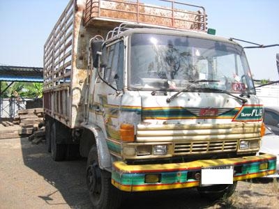 ขาย Hino F18 สิบล้อเพลาเดียว ห้างแท้เดิม โทร 088-4501277