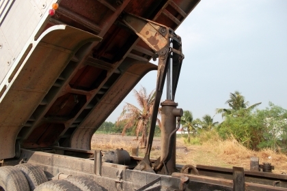 ขาย Roc 175 สิบล้อสองเพลาดั้มพ์ ห้างเดิมๆ พร้อมใช้ โทร 088-4501277