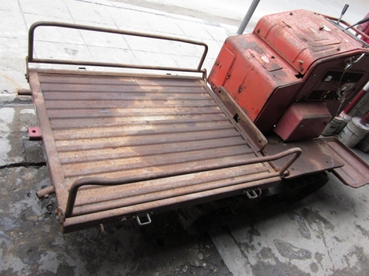 ขายถูก-รถบรรทุกตีนตะขาบ YANMAR: แทรคยาง เครื่องยนต์ดีเซล มือสองตรงจากญี่ปุ่น