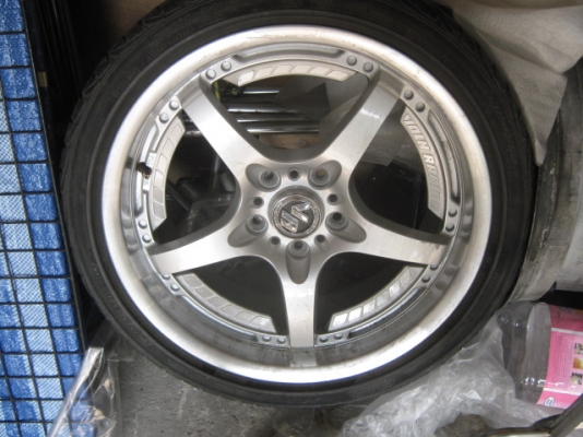 ขายทิ้ง ล้อเปล่าขอบ18 2วงครับ