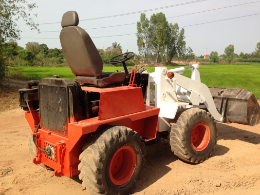 รถตักTCM 808 เครื่องยนต์ดีเซลคูโบต้า 4 สูบ ตักได้ 1คิว