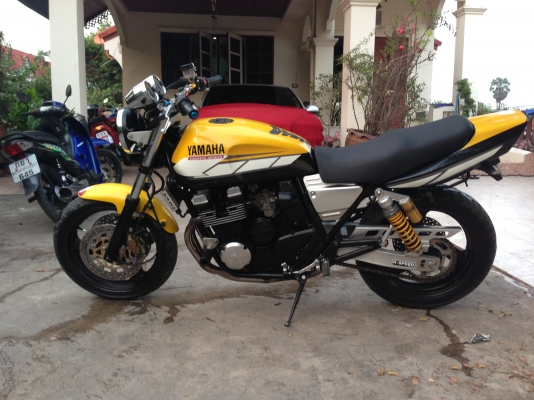 ขายXJR 400 ปี97อินวอยแท้ สีสวย เสียเพราะ
