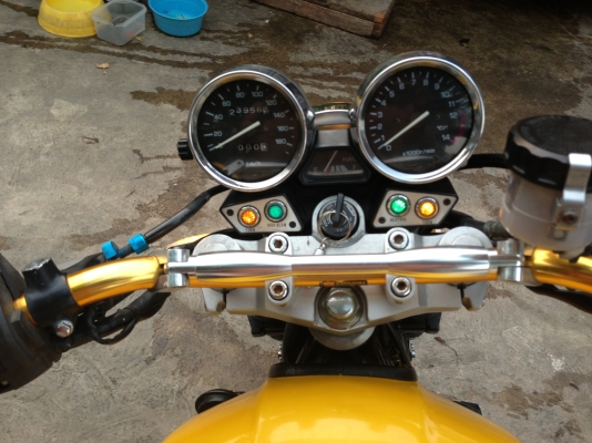 ขายXJR 400 ปี97อินวอยแท้ สีสวย เสียเพราะ