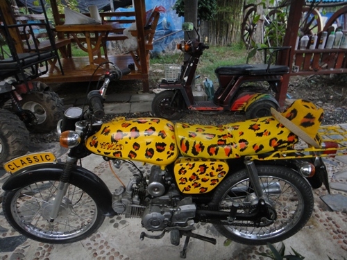 ขายรถมอเตอร์ไซค์์โบราณ หลายคัน ราคาถูก