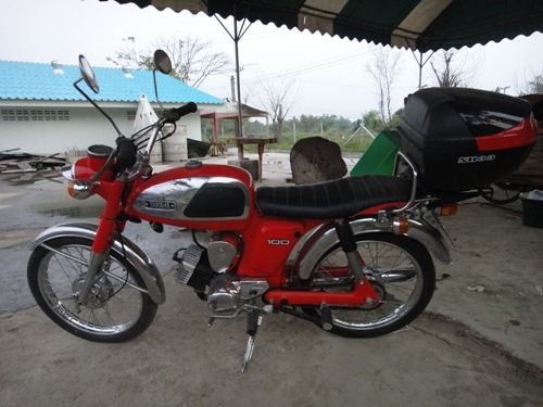 ขายรถมอเตอร์ไซค์์โบราณ หลายคัน ราคาถูก