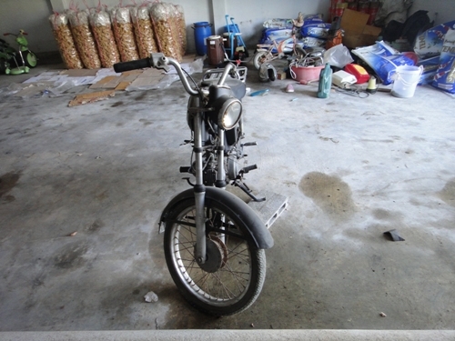 ขายรถมอเตอร์ไซค์์โบราณ หลายคัน ราคาถูก