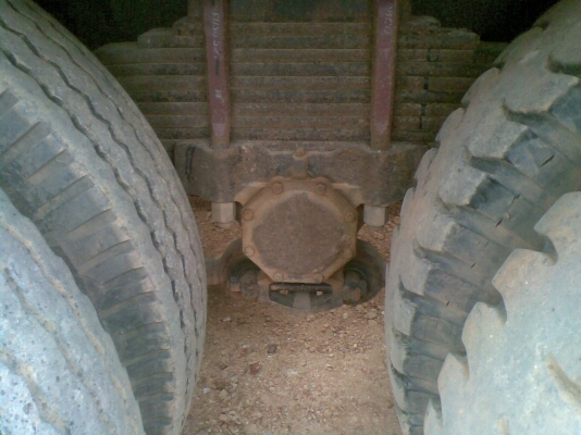 ขายสิบล้อ  FUSO  6 เกียร์สปีด  เครื่อง 191  แรง  รถพร้อมใช้งาน