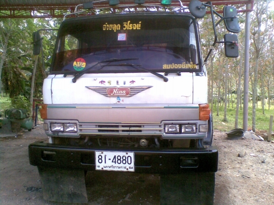 ขายสิบล้อ  FUSO  6 เกียร์สปีด  เครื่อง 191  แรง  รถพร้อมใช้งาน