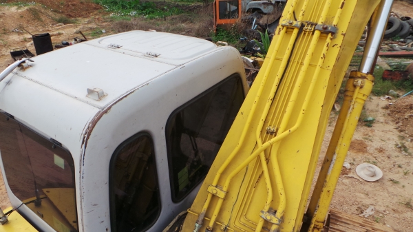 SUMITTOMO  SH200  ติดต่อปารวี 0839686255 ค่ะ