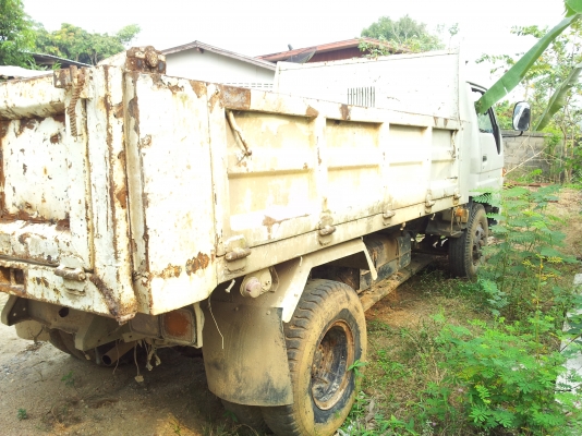 ลดราคาลงแล้วครับ!!!!ก่อนที่จะเข้าอู่เก็บสีใหม่...ขายรถบรรทุกหกล้อTOYOTA DYNA 400 ปี41เครื่องยนต์14B 115 แรงม้า ช่วงล่างFหน้า Fหลัง ใช้แต่สิบล้อไม่ได้ใช้งาน ขายครับ เจ้าของขายเอง
