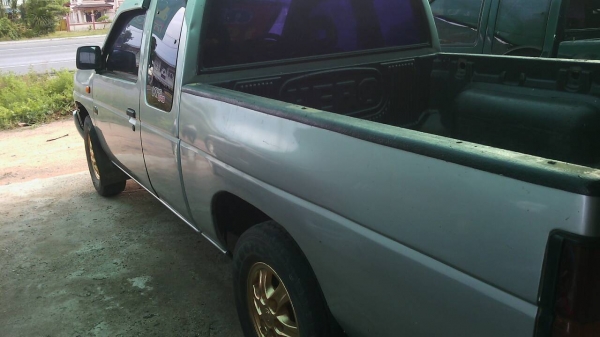 ขายนิสันบิกเอ็ม ปี96 จอโค้ง เตรื่องแดงใช้ดีเครื่องดีช่วงล้างดีีสวยขายถูก110000 ขายนิสันบิกเอ็ม ปี96 จอโค้ง เตรื่องแดงใช้ดีเครื่องดีช่วงล้างดีีสวยขายถูก110000