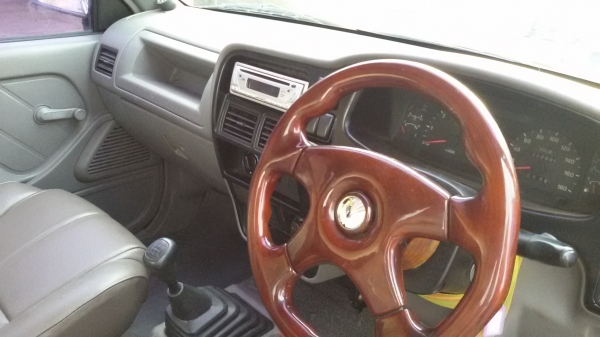 เพียง175000   ISUZU DRAGON  SPACECAB  SX  2800 TURBO รถพร้อมทุกอย่าง  เครื่องฟิตติดง่าย แคชซีสวย แอร์เย็นหนาวจัด พวงมาลัยเพาเวอร์ภายนอก  และภายในสวยกิ๊ป  รถพร้อมใช้ทะเบียนไม่ขาด เอกสารพร้อมโอน