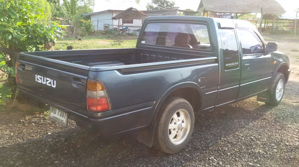 เพียง175000   ISUZU DRAGON  SPACECAB  SX  2800 TURBO รถพร้อมทุกอย่าง  เครื่องฟิตติดง่าย แคชซีสวย แอร์เย็นหนาวจัด พวงมาลัยเพาเวอร์ภายนอก  และภายในสวยกิ๊ป  รถพร้อมใช้ทะเบียนไม่ขาด เอกสารพร้อมโอน