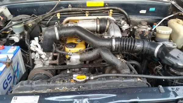 เพียง175000   ISUZU DRAGON  SPACECAB  SX  2800 TURBO รถพร้อมทุกอย่าง  เครื่องฟิตติดง่าย แคชซีสวย แอร์เย็นหนาวจัด พวงมาลัยเพาเวอร์ภายนอก  และภายในสวยกิ๊ป  รถพร้อมใช้ทะเบียนไม่ขาด เอกสารพร้อมโอน